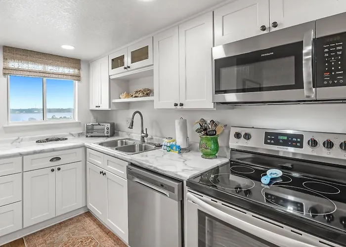 Edgewater West 93 Holiday home